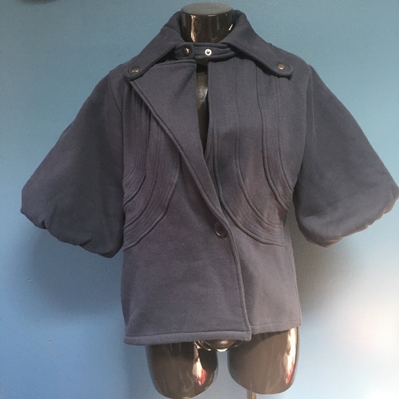 3/4 Puff Sleeve Jacket - Picture 3 of 8